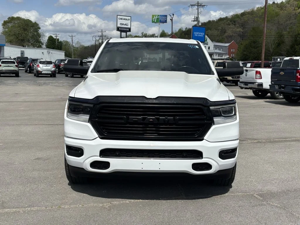 Used 2021 White Ram Big Horn/Lone Star image 5