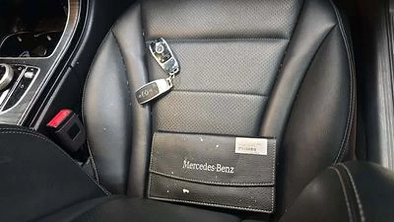 Used 2019 Silver Mercedes-Benz C 300 image 23