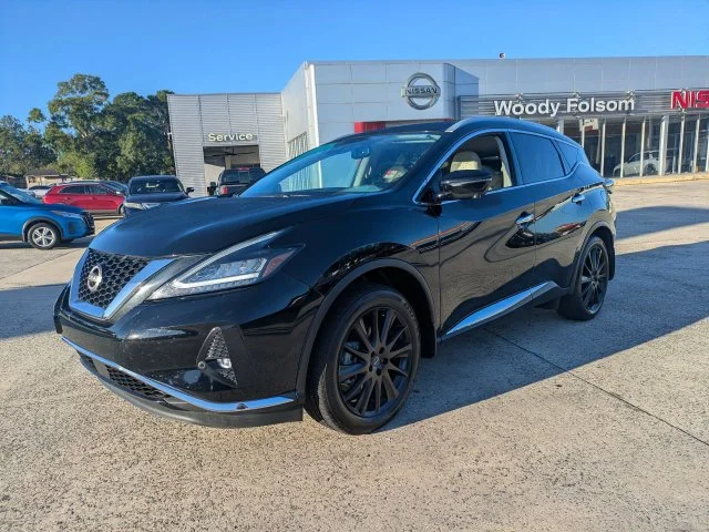 Used 2023 Black Nissan SL image 8