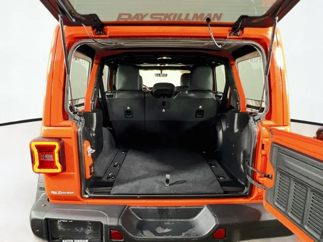 Used 2020 Orange Jeep Unlimited Rubicon image 26