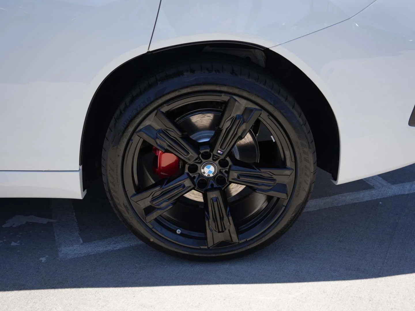 New 2026 Alpine White BMW 30 xDrive image 6