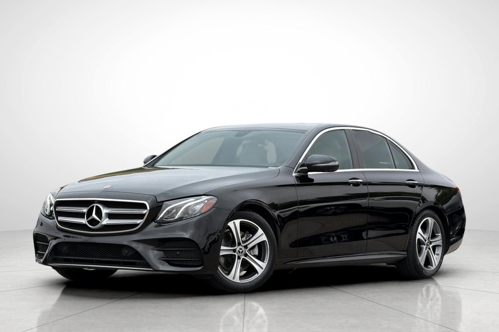 2019 Mercedes-Benz E-Class E300's photo