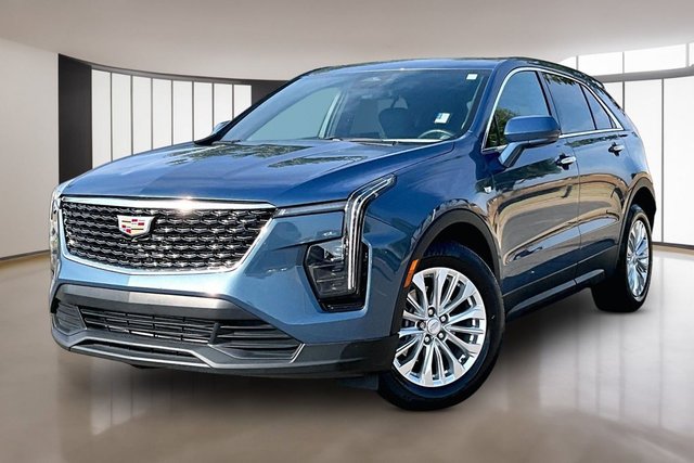 2024 Cadillac XT4 Luxury