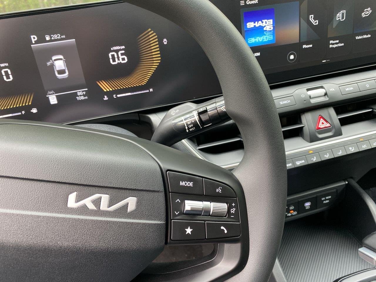 New 2026 Snow White Pearl Kia LXS image 30