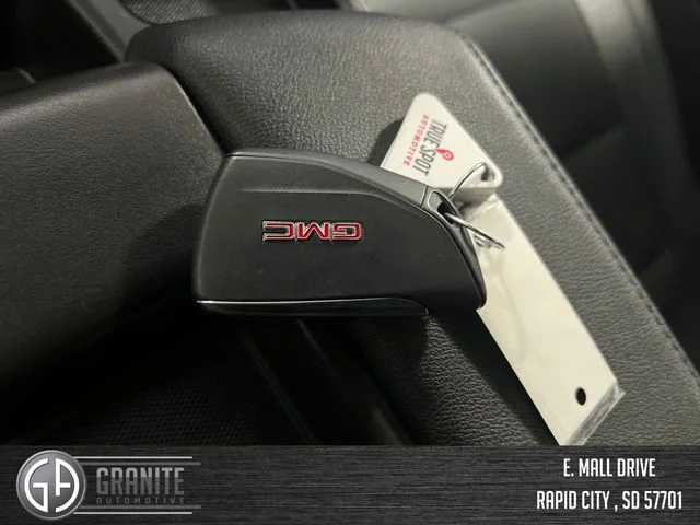2024 GMC Sierra 1500 SLT - Photo 16