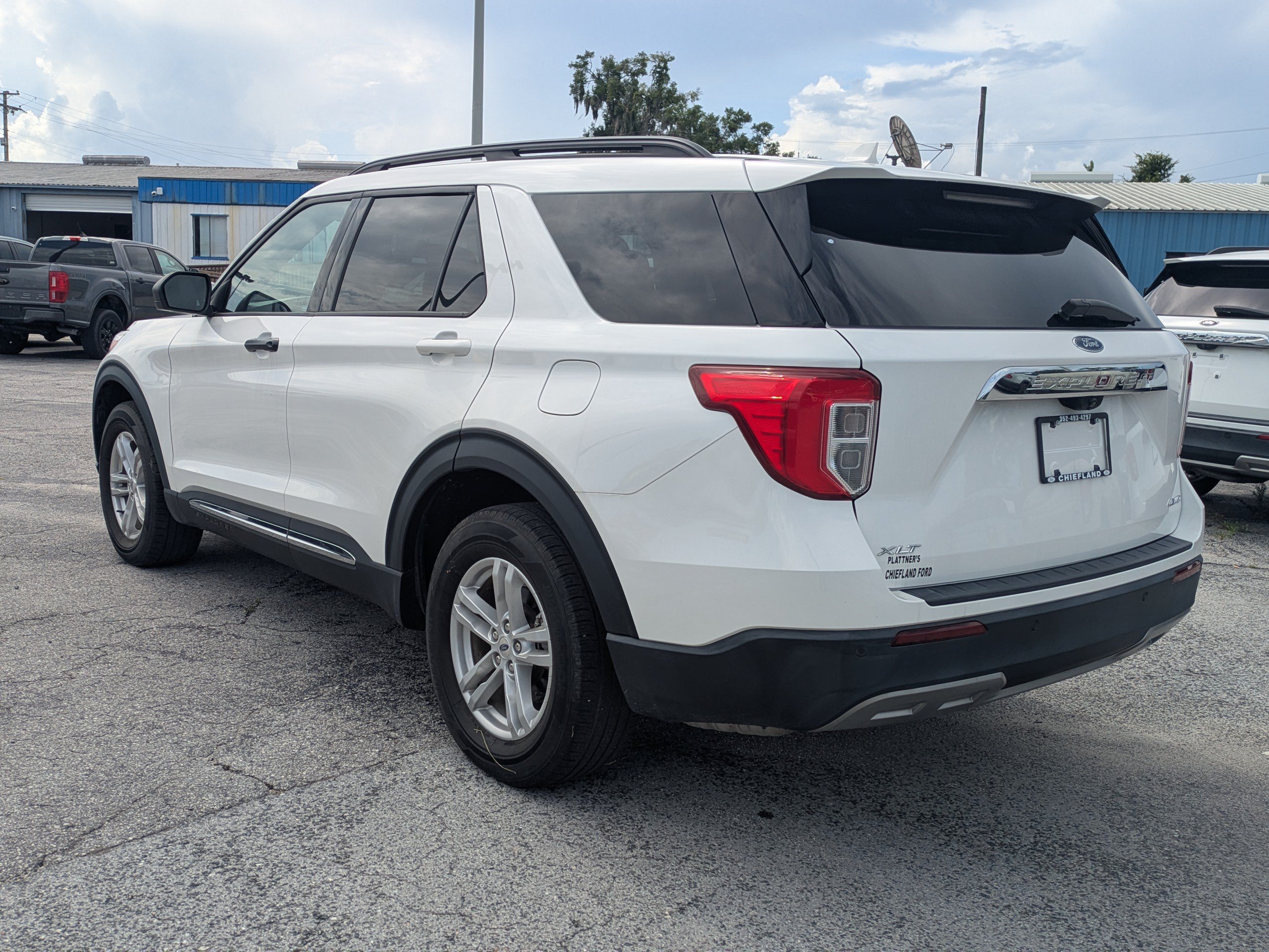 Used 2022 White Ford XLT image 6