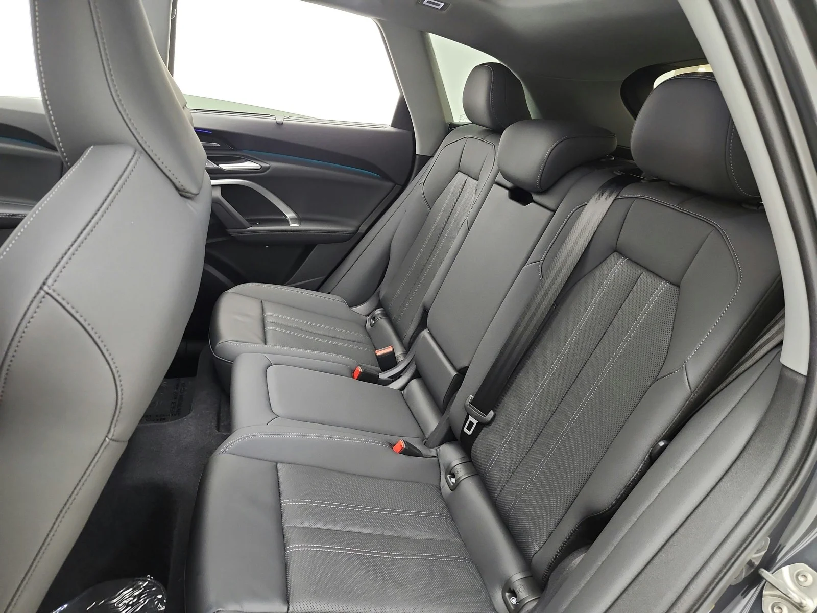 Used 2025 Tambora Gray Metallic Audi Premium Plus image 16