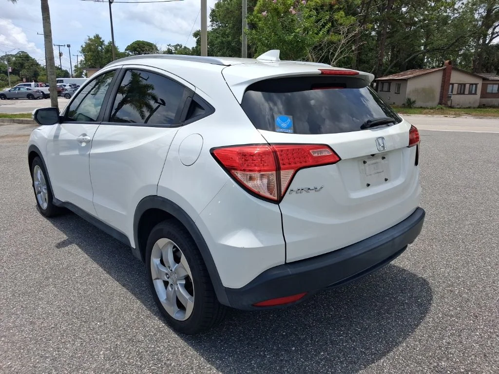 Used 2016  Honda EX-L image 7