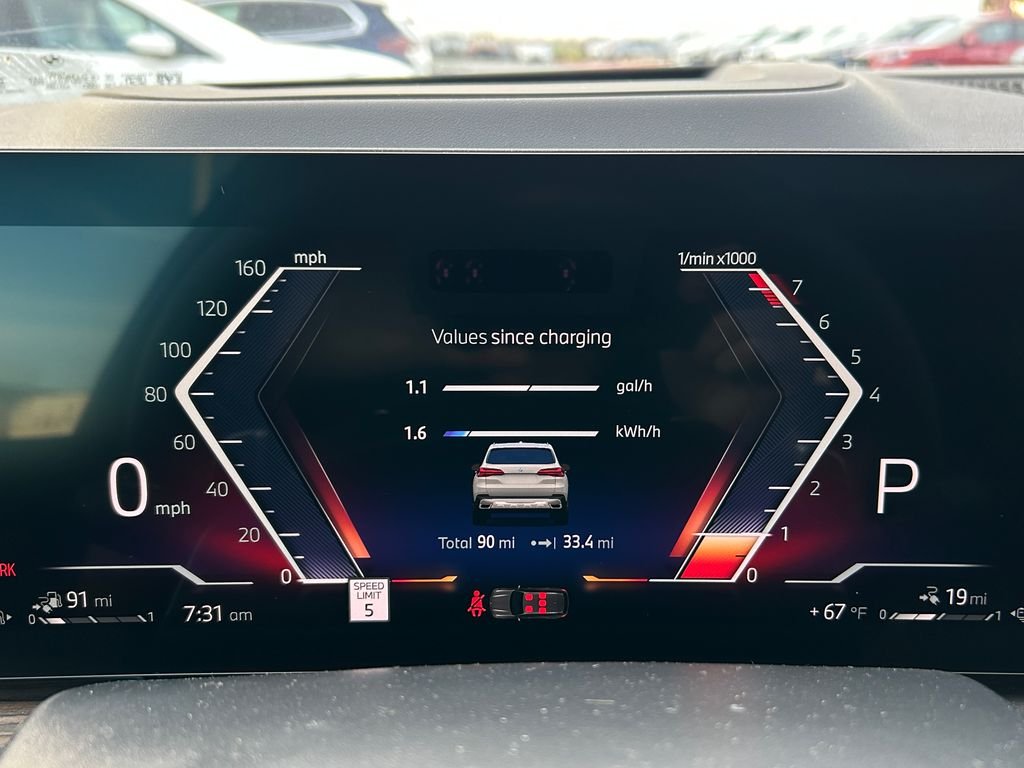 2026 BMW X5 50e - Photo 21