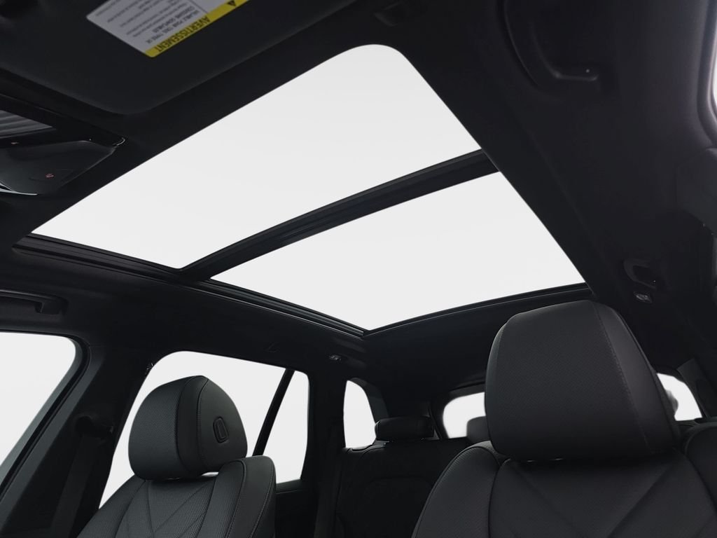 New 2026 Alpine White BMW xDrive40i image 29