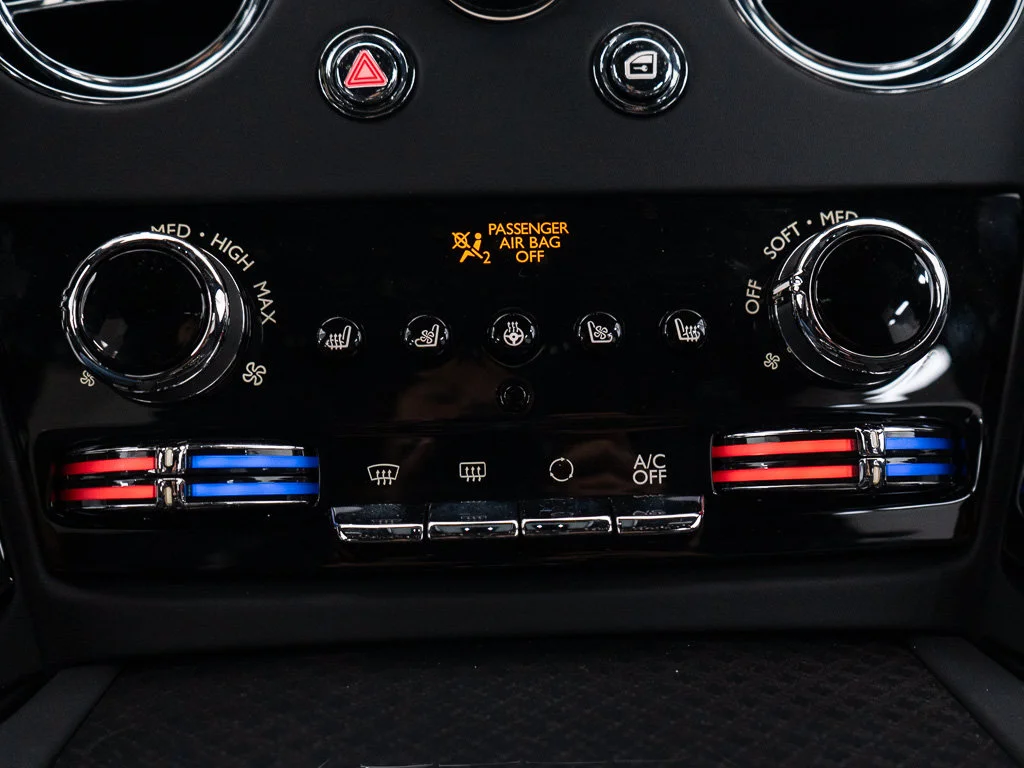 New 2027 Black Diamond Rolls-Royce  image 42