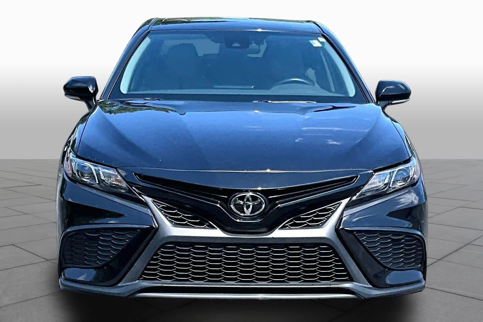 Used 2024 Midnight Black Metallic Toyota SE image 4