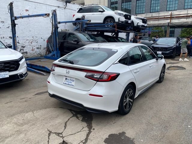 Used 2024  Honda LX image 4