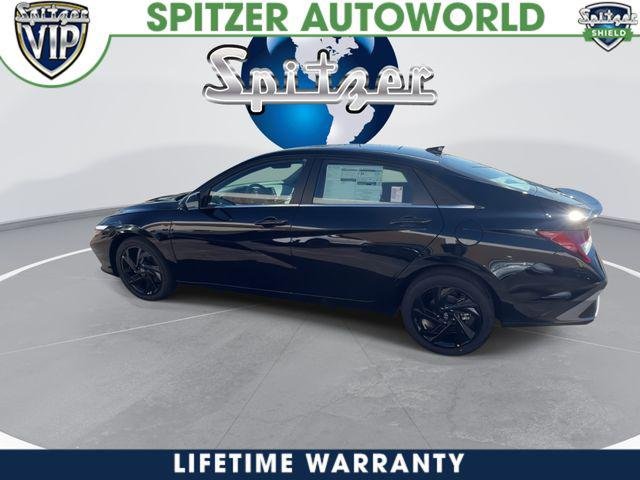 New 2026 Black Hyundai SEL Sport Premium image 6