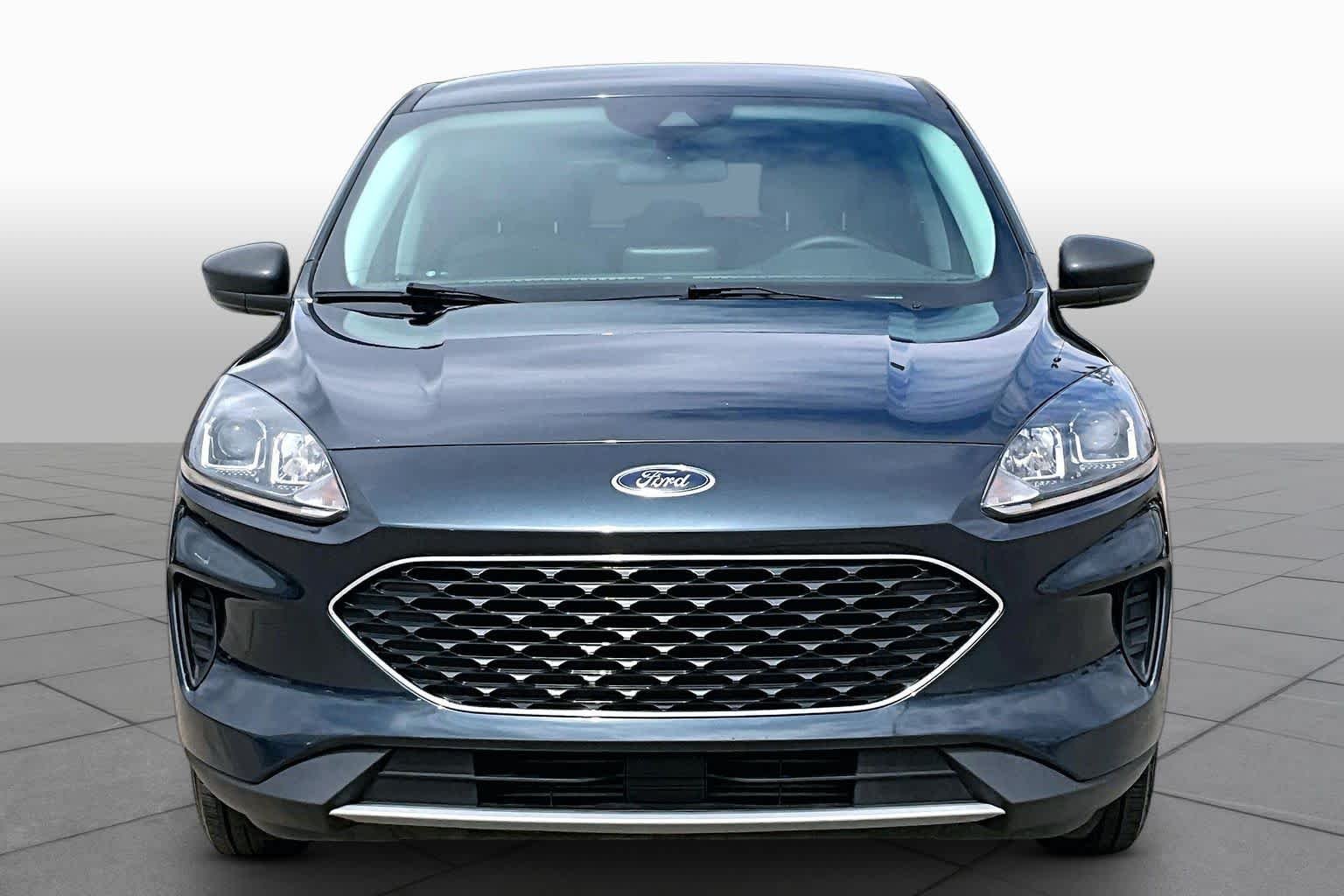 Used 2022 Stone Blue Metallic Ford SE image 4