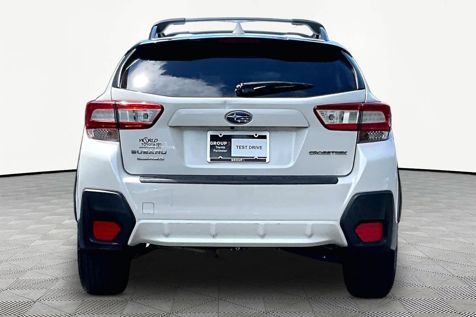 Used 2019 Crystal White Pearl Subaru Premium image 5