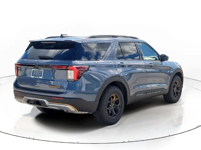 New 2026 Vapor Blue Ford Tremor image 7