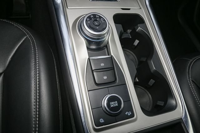 Used 2023 Black Ford XLT image 27