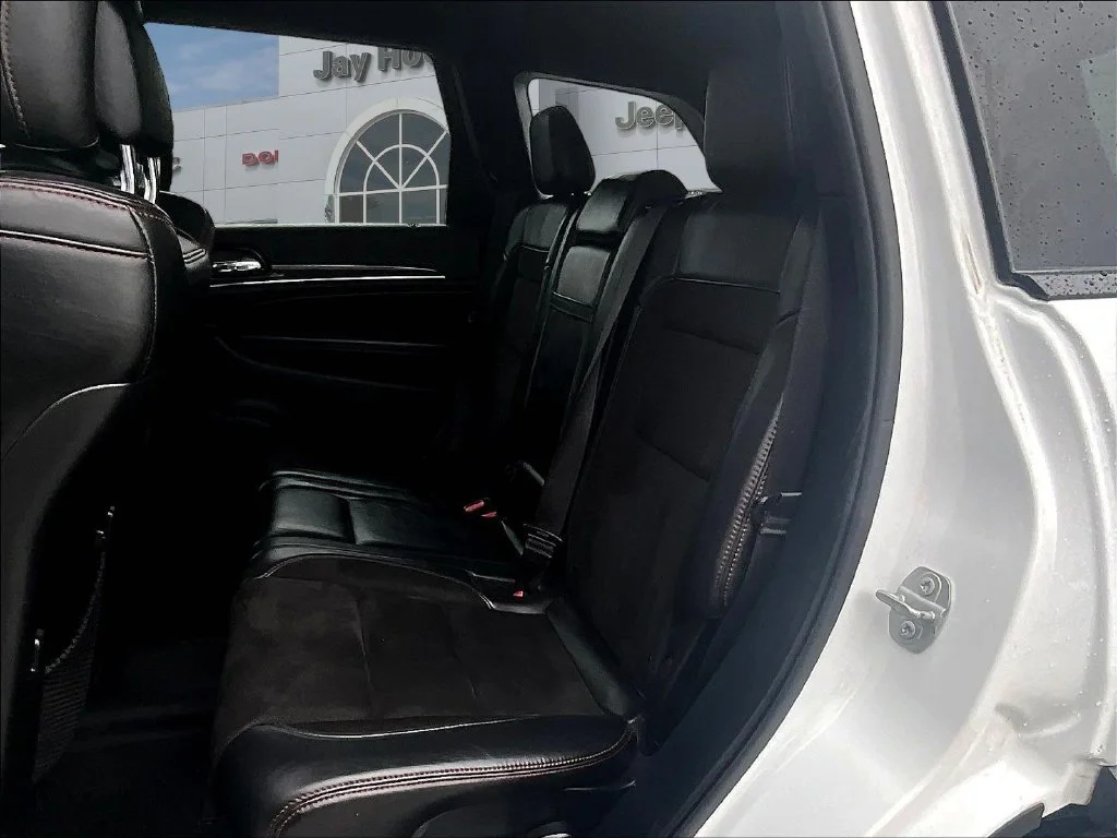 Used 2020 White Jeep Trailhawk image 26