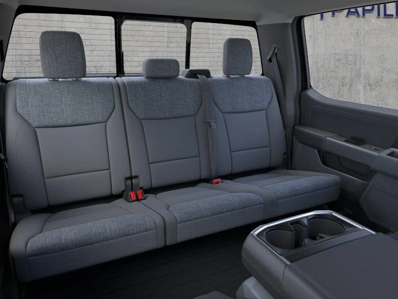 New 2026 Agate Black Ford XLT image 35