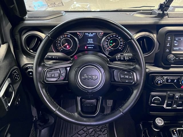 Used 2020 Gray Jeep Unlimited Sport S image 19