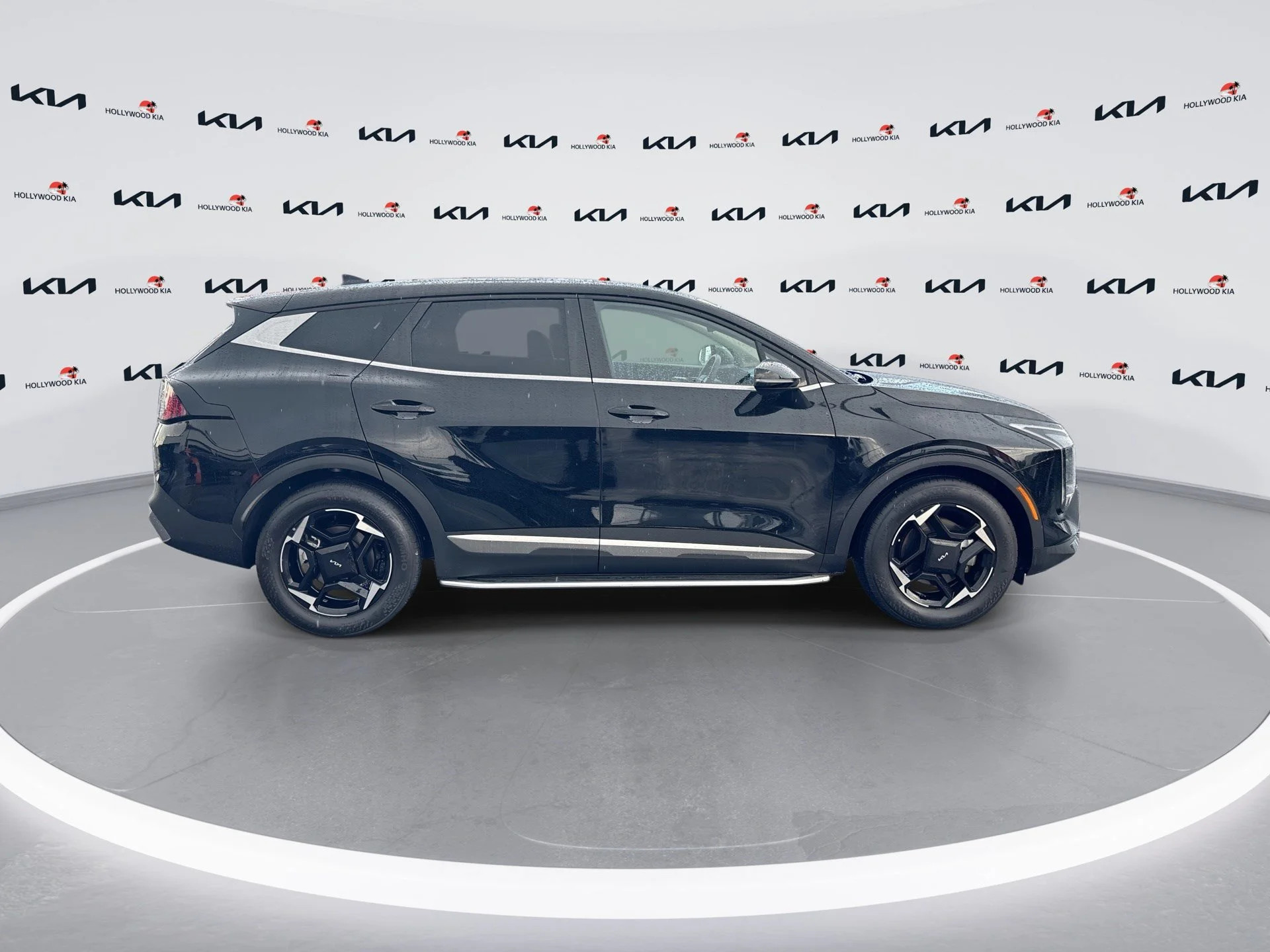 Used 2026 Ebony Black Kia EX image 9