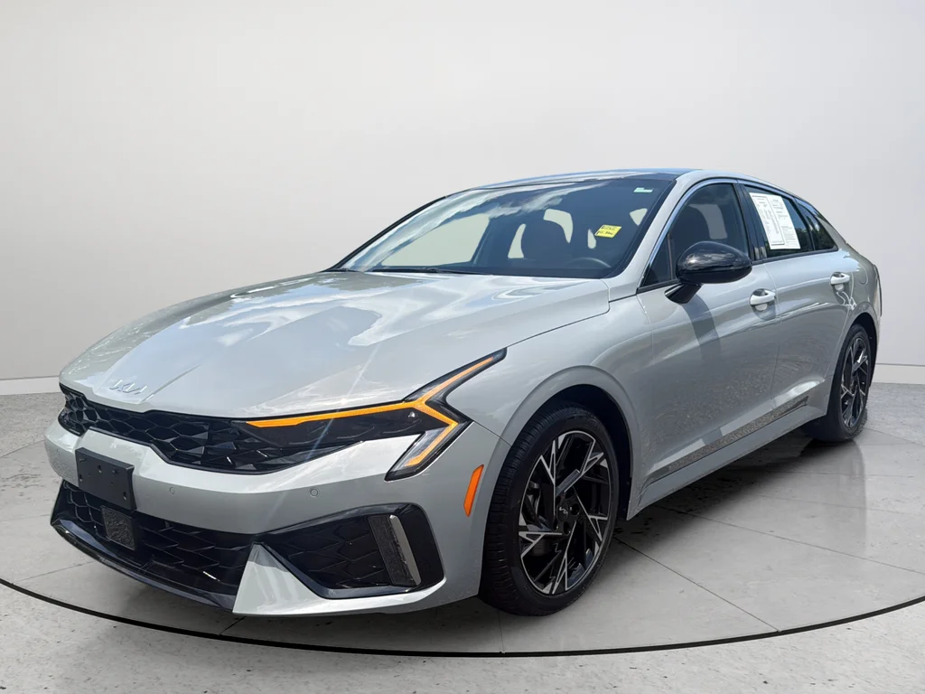 Used 2025 Gray Kia GT-Line image 5