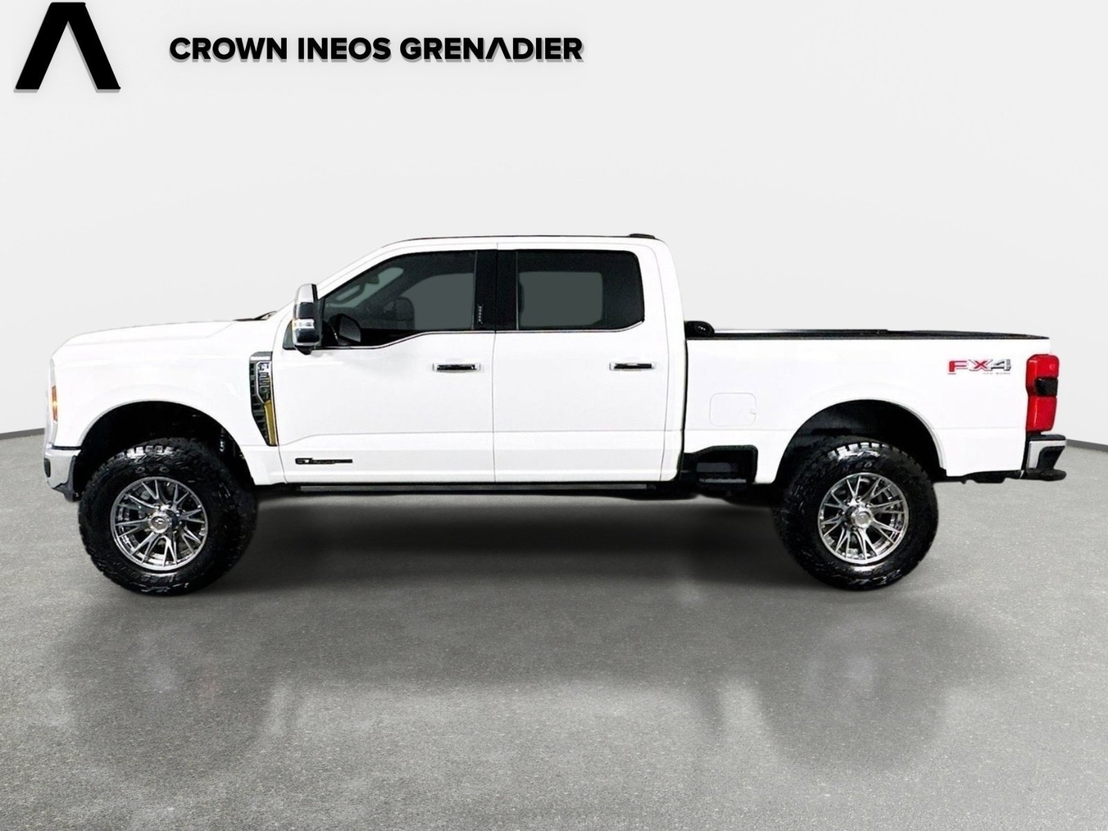 Used 2024 White Metallic Ford King Ranch image 8