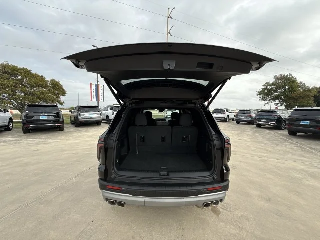 2026 Chevrolet Traverse LT - Photo 27