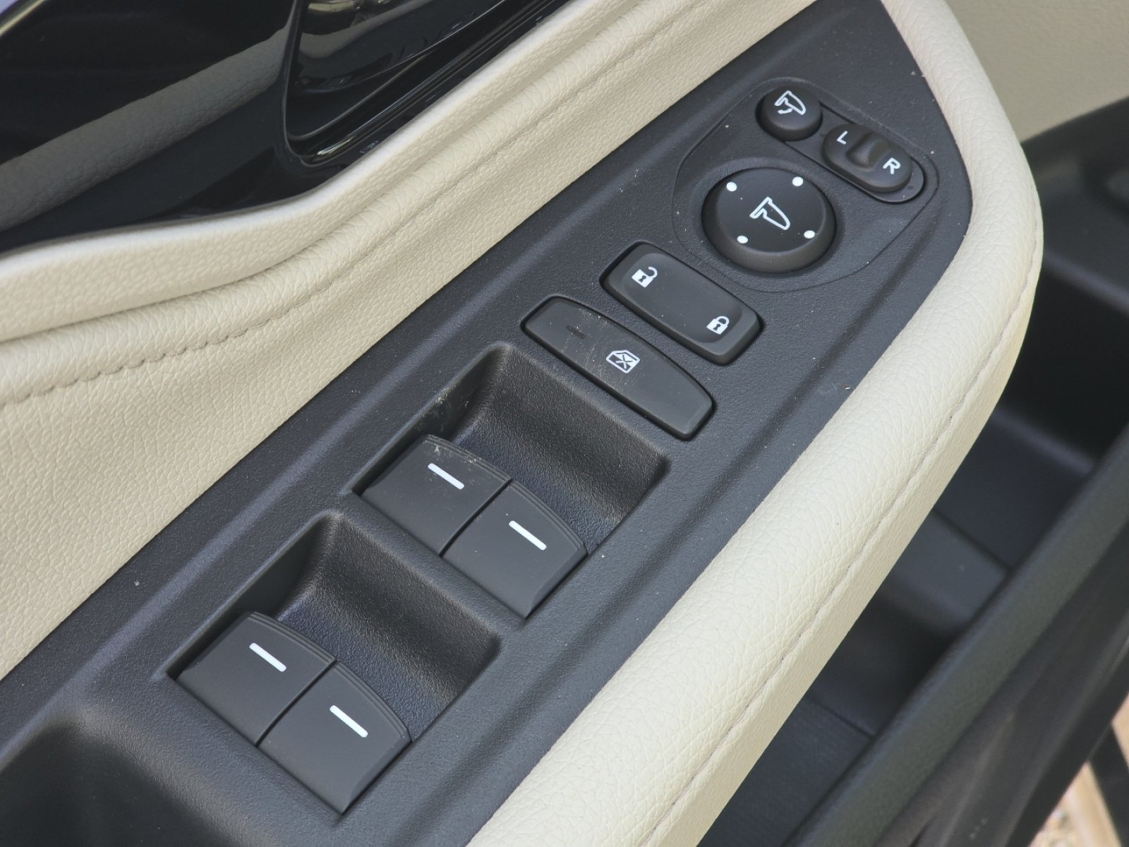 2026 Honda Odyssey Elite - Photo 27