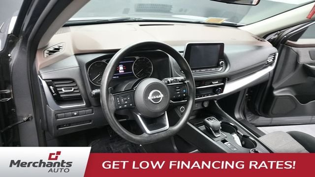 Used 2022 Gray Nissan SV image 28