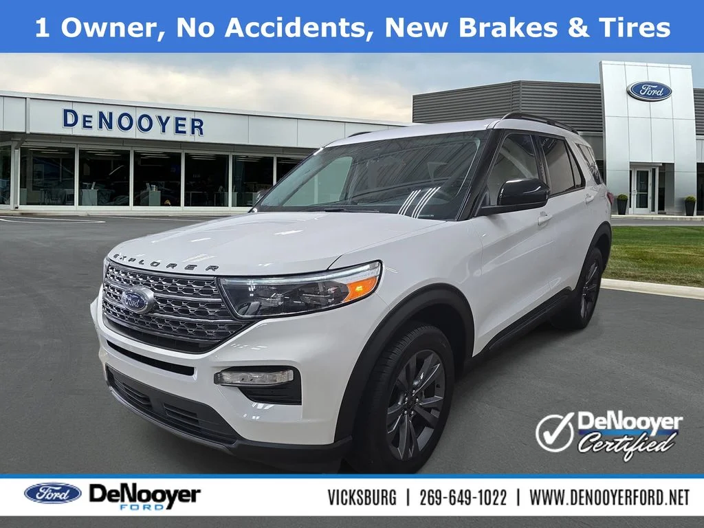 2023 Ford Explorer XLT 4WD's photo