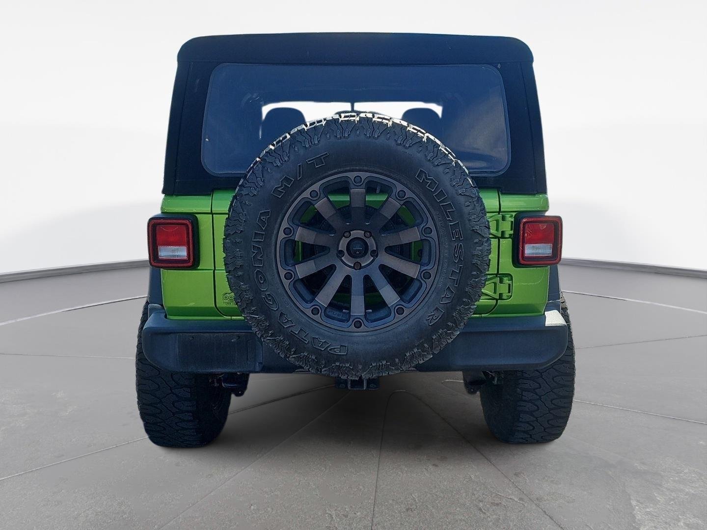 Used 2018 Mojito! Clearcoat Jeep Sport image 7