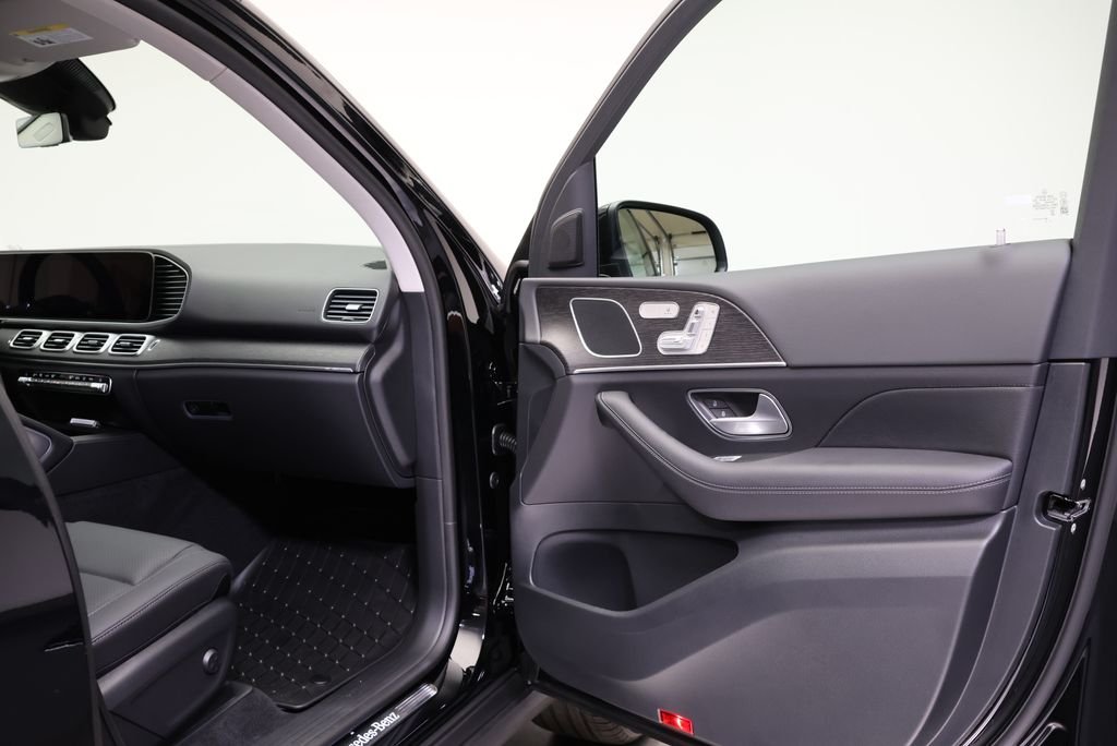 New 2026 Black Mercedes-Benz GLE 350 image 49