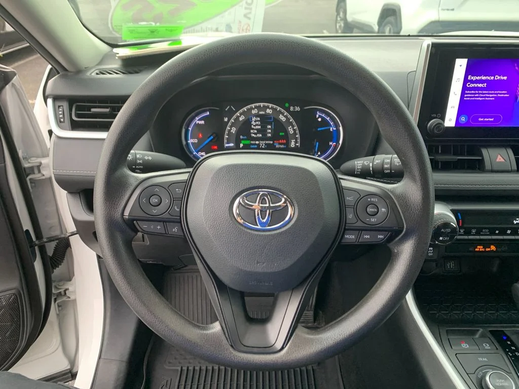 Used 2025 White Toyota XLE image 26