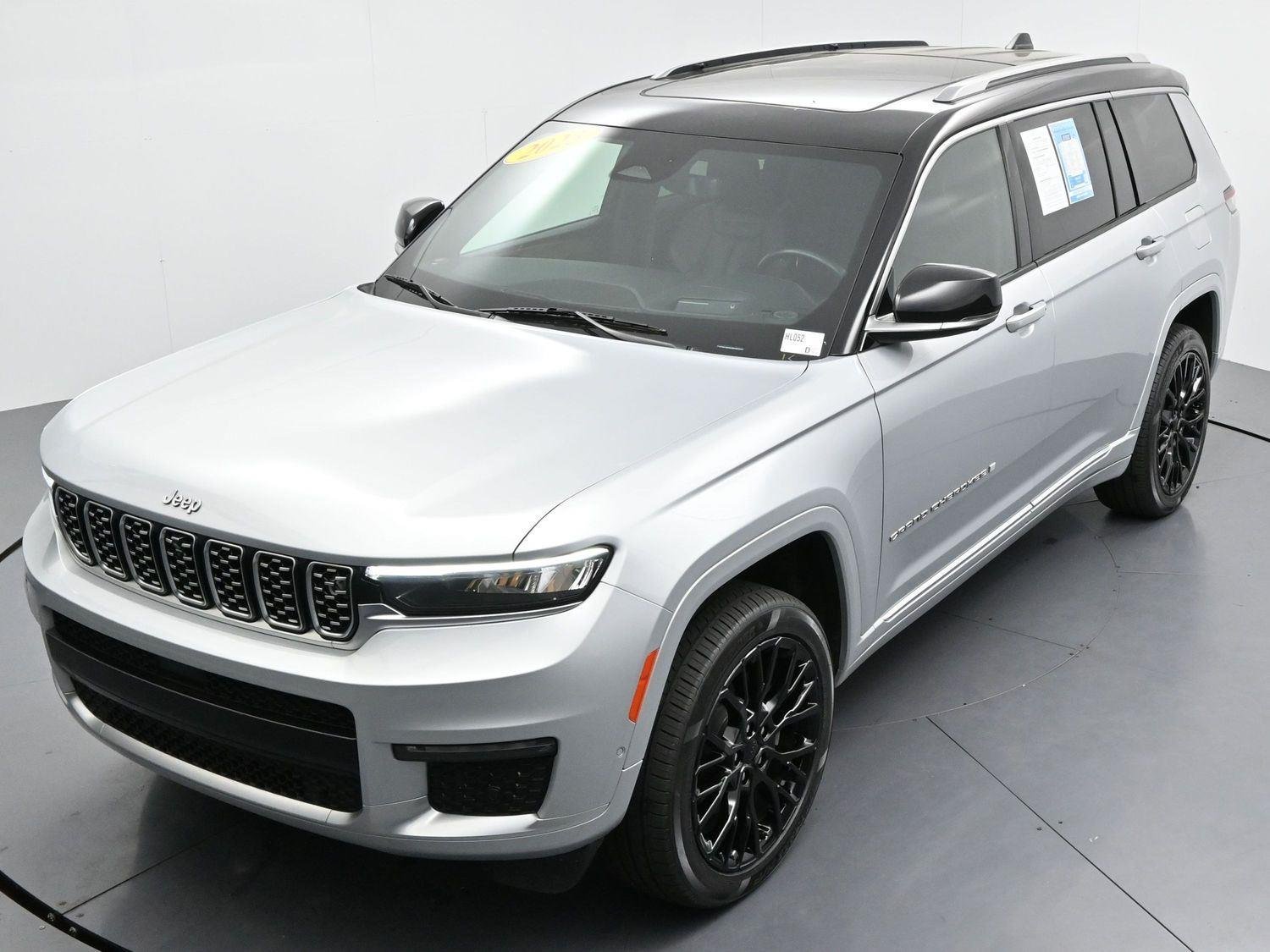 Used 2023 Silver Zynith Jeep Summit Reserve image 37