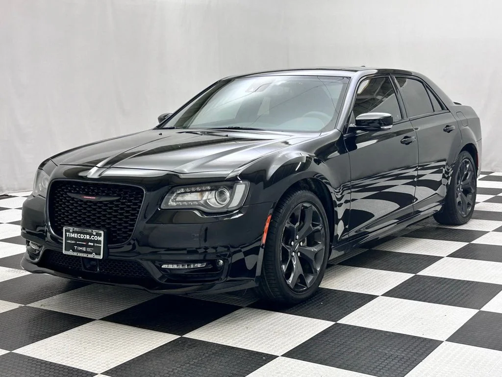 Used 2023 Black Chrysler S image 3