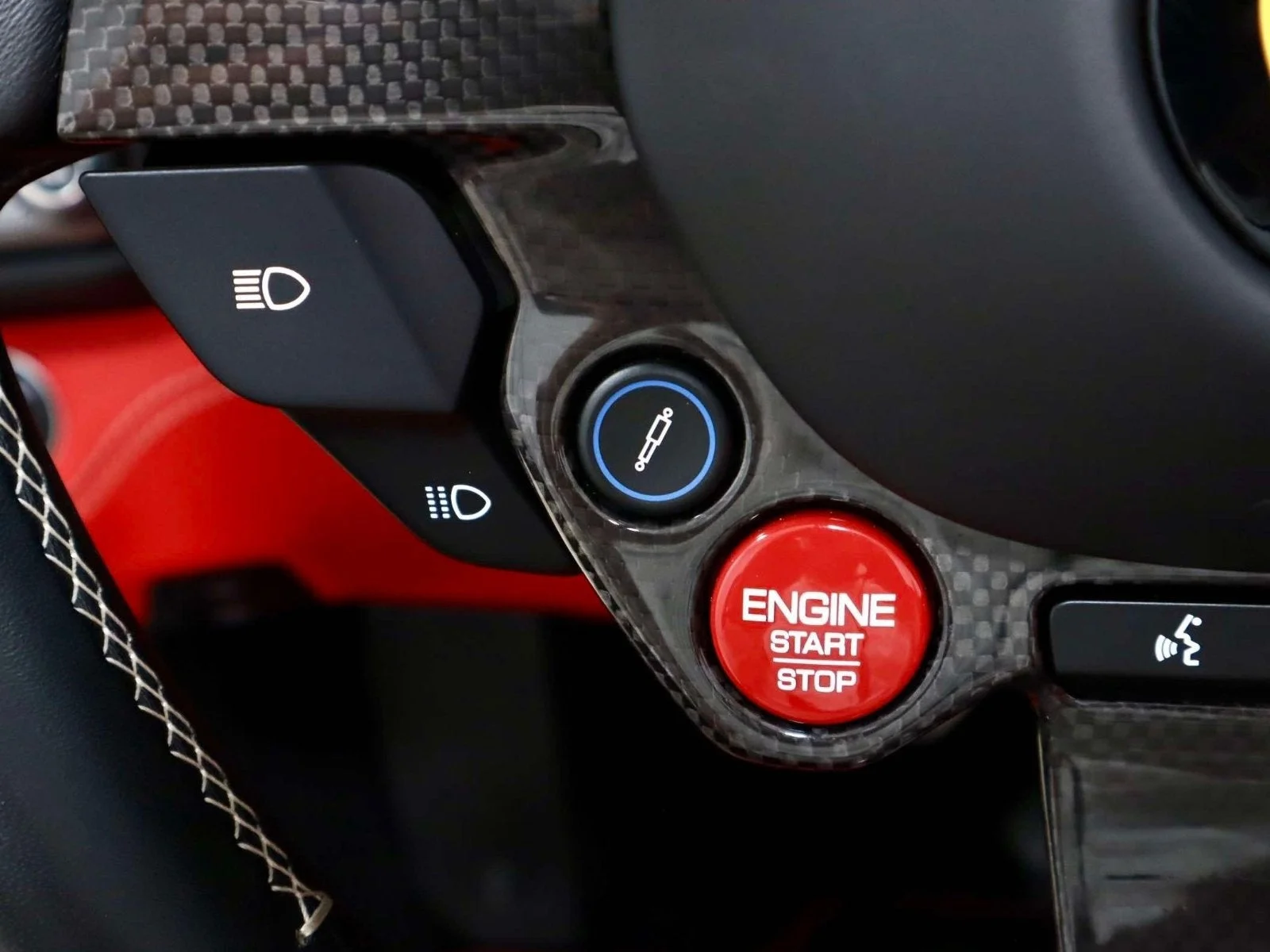 Certified Used 2019 Argento Nurburgring Ferrari  image 27