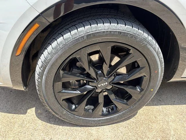 Used 2023 Gray Kia SX image 13