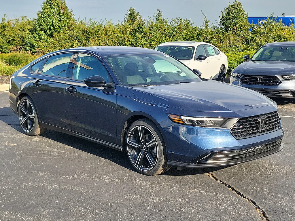 New 2026 Canyon River Blue Metallic Honda SE image 5