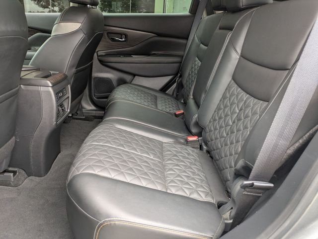 Used 2024 Gray Nissan Platinum image 28