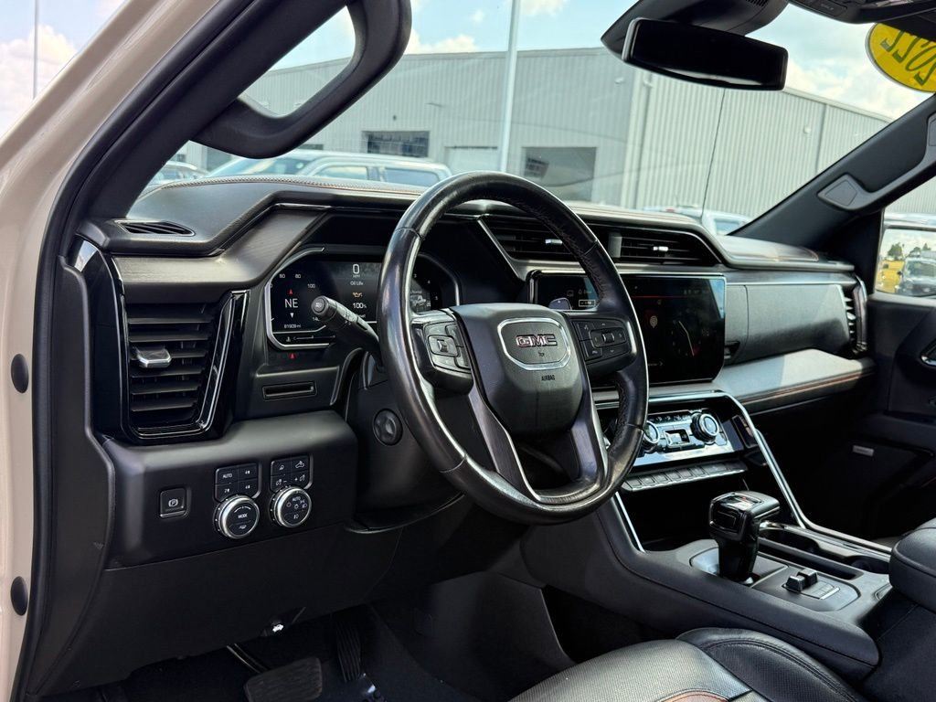 Used 2022 Beige GMC AT4 image 4