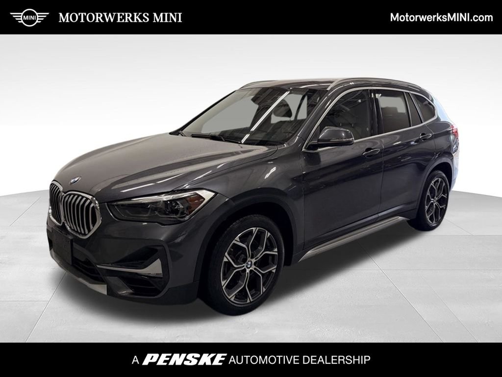 Used 2020 Gray BMW  image 1