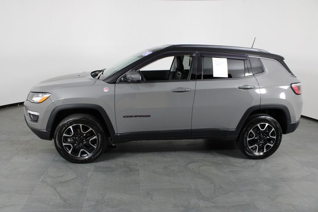 Used 2020 Gray Jeep Trailhawk image 11