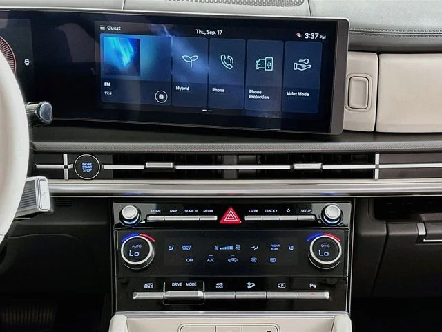 New 2027 Black Hyundai SEL image 15