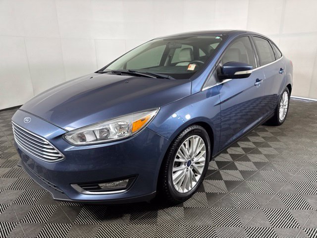 Used 2018 Blue Ford Titanium image 8