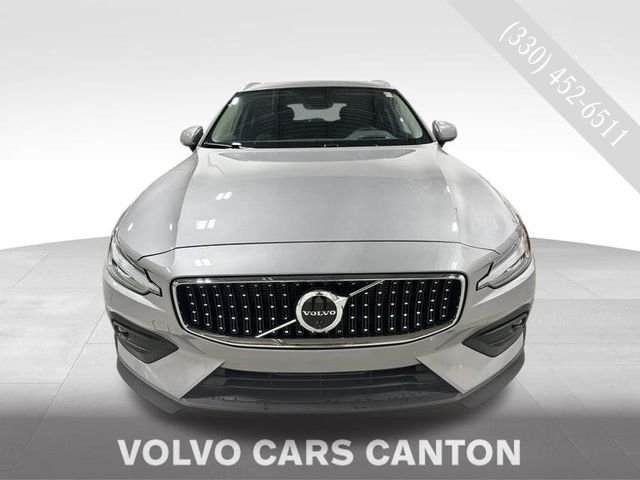 2026 Volvo V60 Cross Country