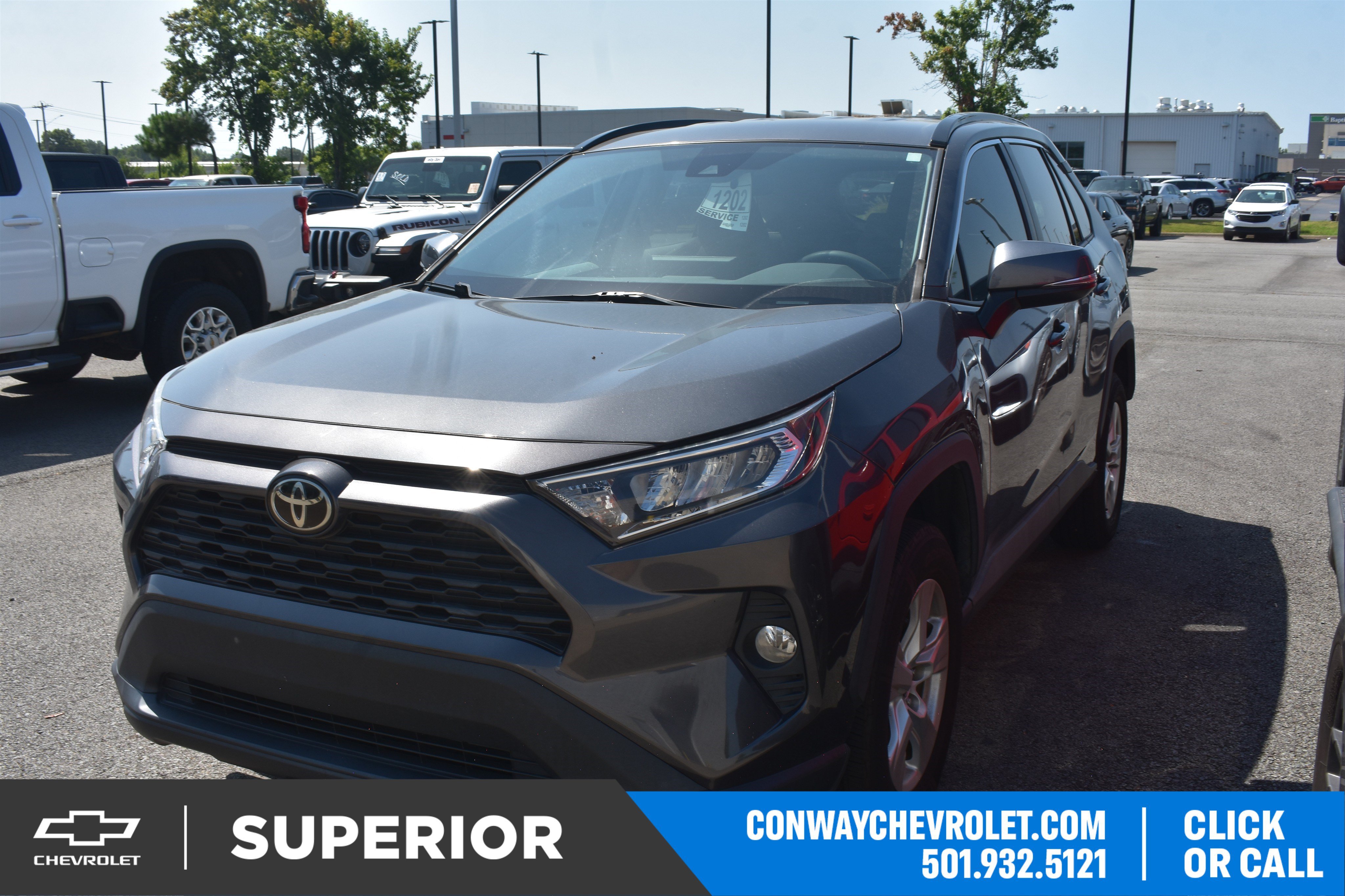 Used 2021  Toyota XLE image 1