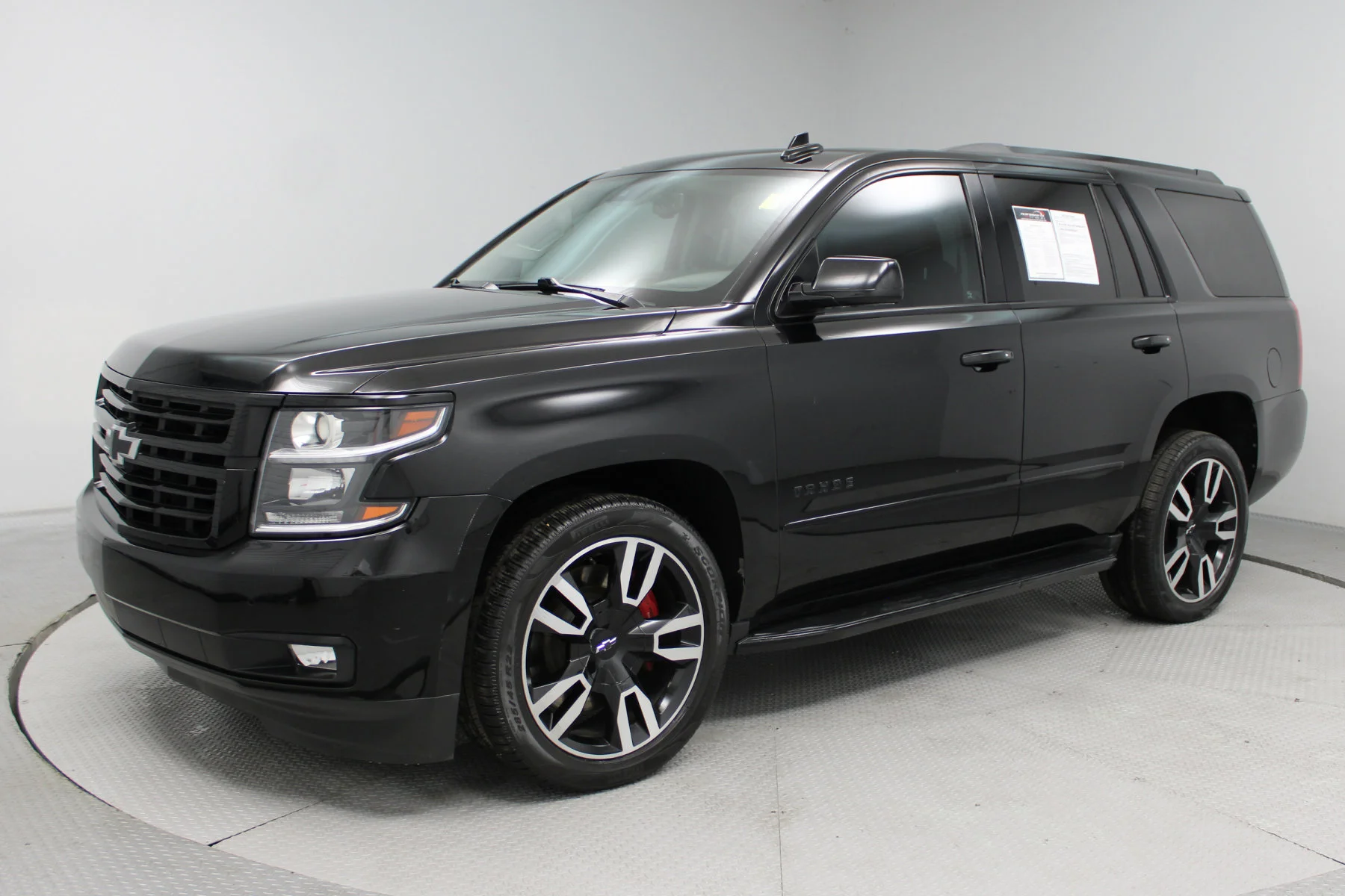 Used 2020 Black Chevrolet 2WD 4dr Premier image 34