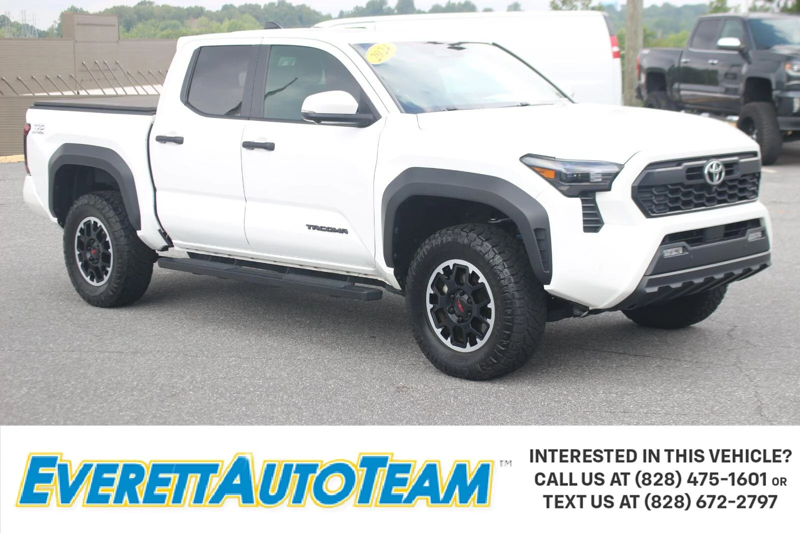 Used 2024 White Toyota SR5 image 1